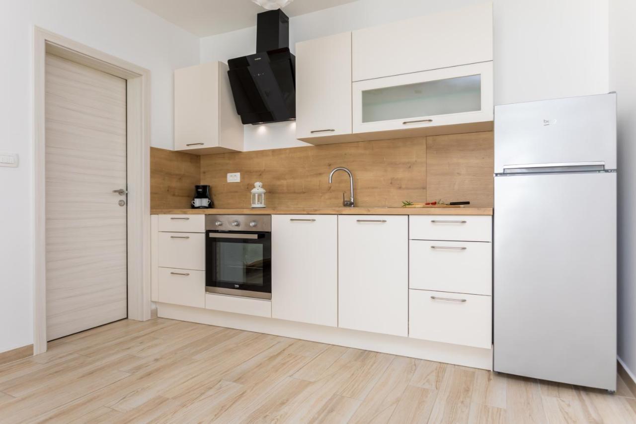 Apartments Jelena Vantacici Ngoại thất bức ảnh