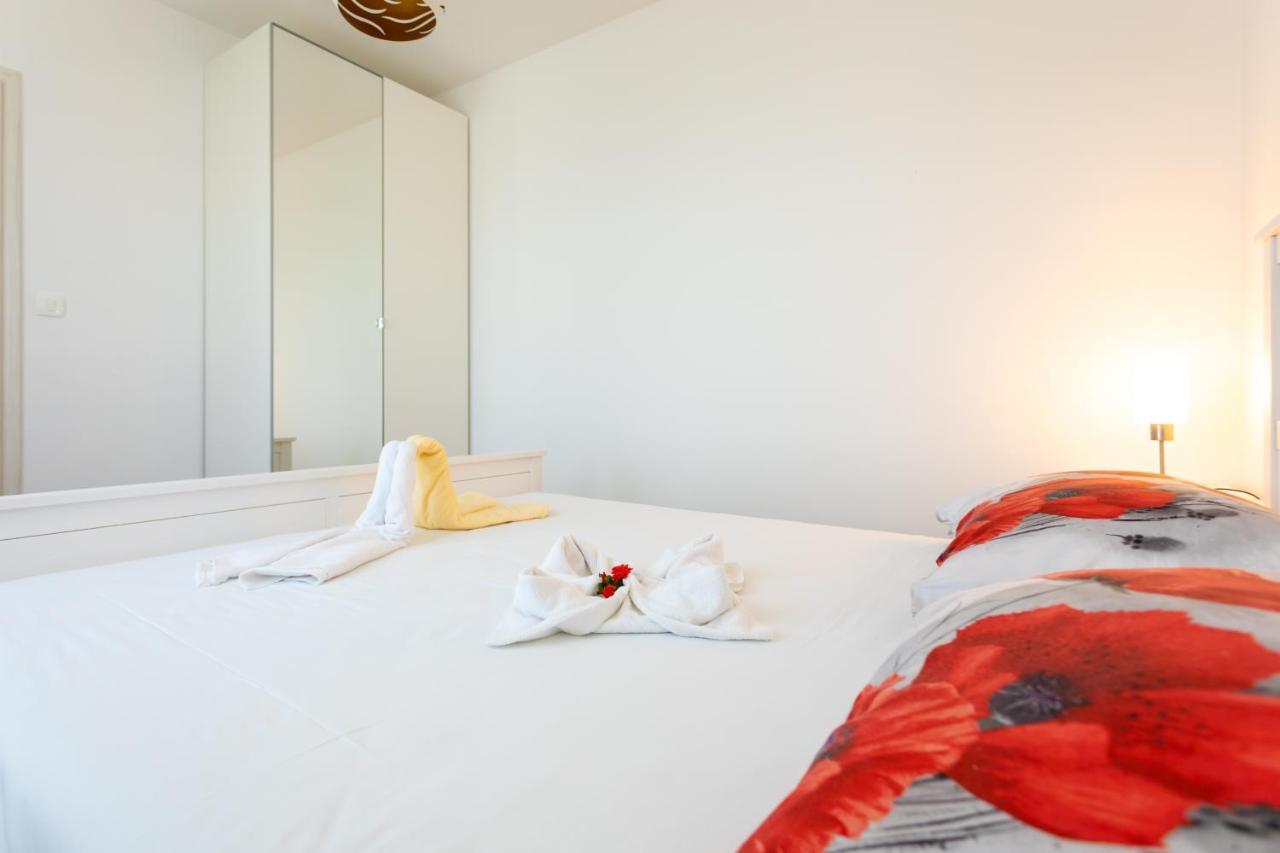 Apartments Jelena Vantacici Ngoại thất bức ảnh