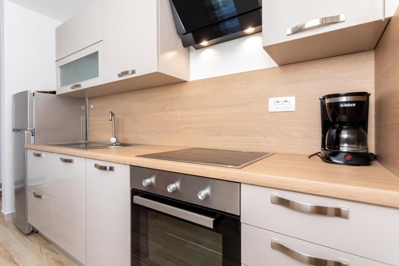 Apartments Jelena Vantacici Ngoại thất bức ảnh